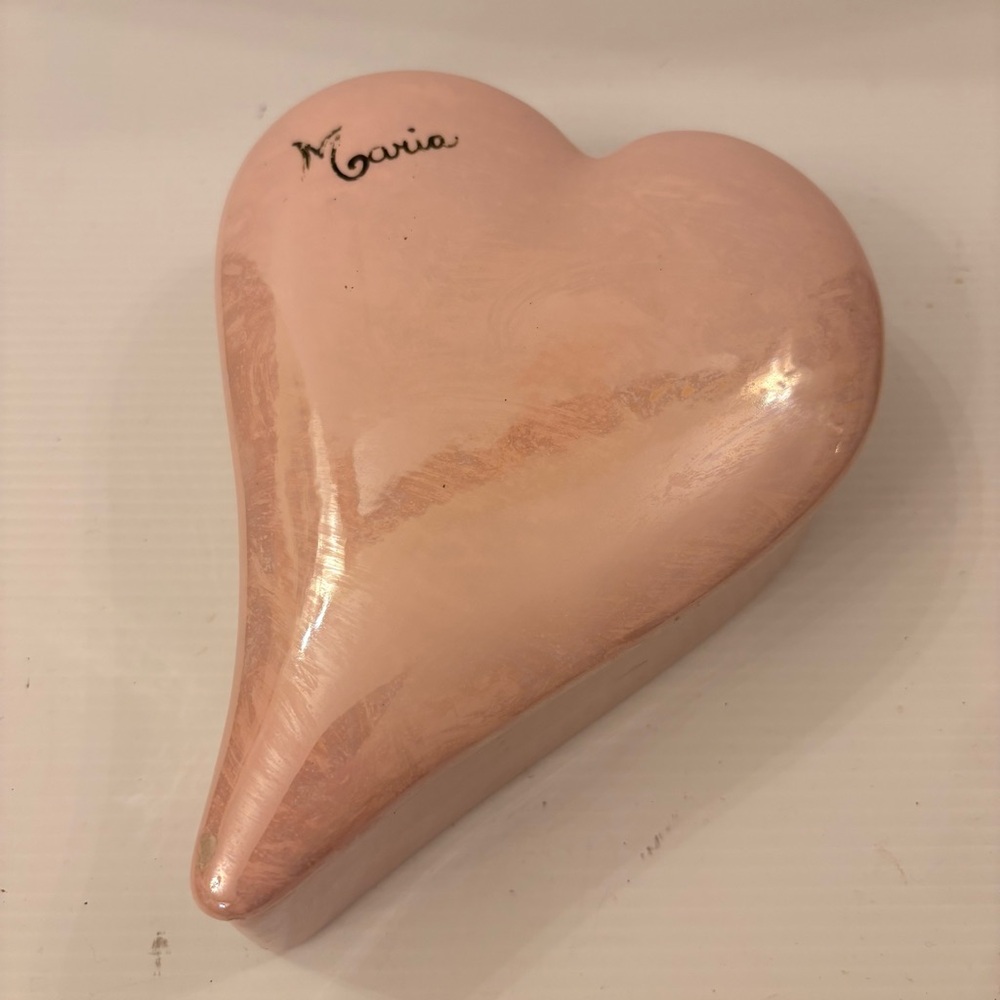 Soft Pink Heart-Shaped Decorative Ceramic Trinket Box